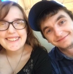 Meet your Posher, Kendra